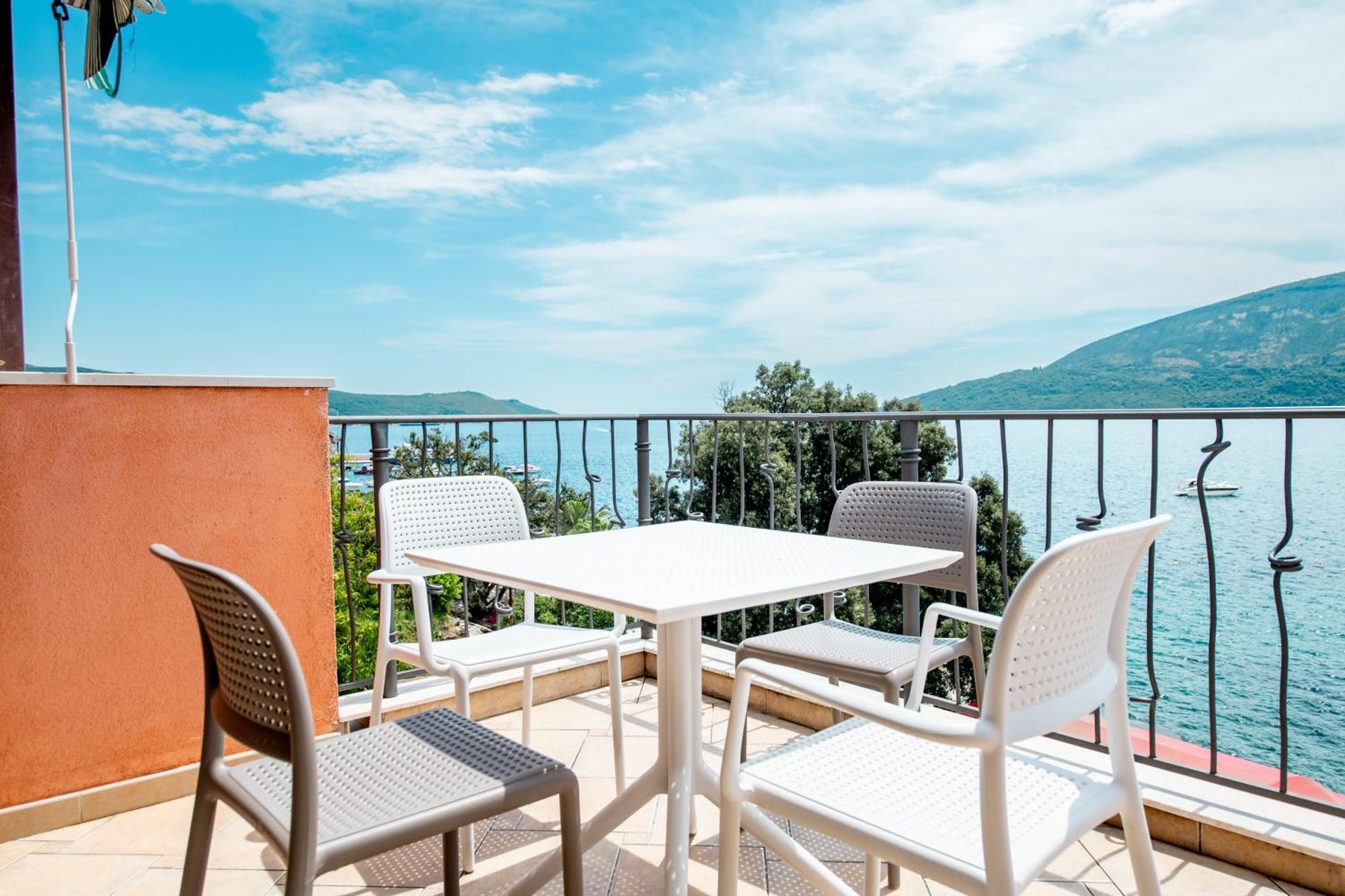 Boka Apartment 1 Herceg Novi Dış mekan fotoğraf